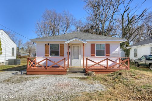 423 S Monroe Avenue, Joplin, MO, 64801 | Card Image