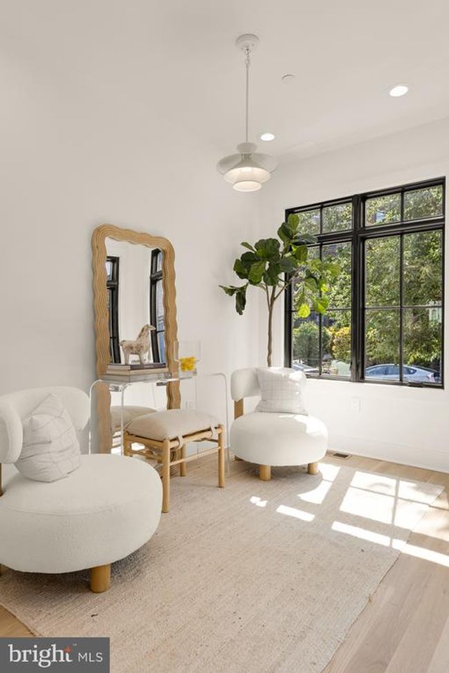 A - 1205 10 Th St Nw, Home with 4 bedrooms, 4 bathrooms and null parking in WASHINGTON DC | Image 5
