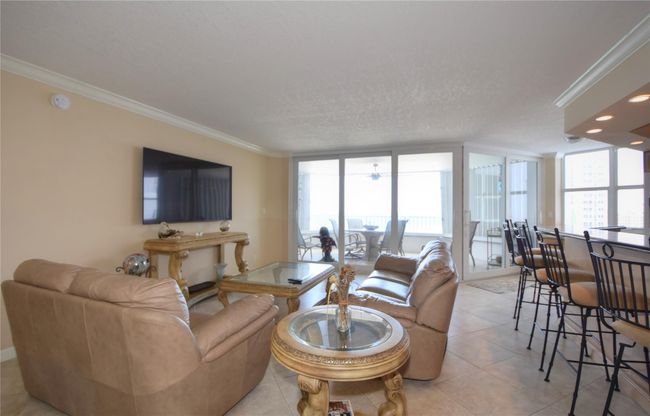 APT-1404 - 1340 S Ocean Blvd, Condo with 2 bedrooms, 2 bathrooms and null parking in Pompano Beach FL | Image 9