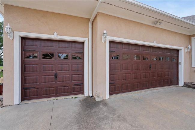 1702 Cedar Ridge Rd, House other with 4 bedrooms, 4 bathrooms and null parking in Parsons KS | Image 83