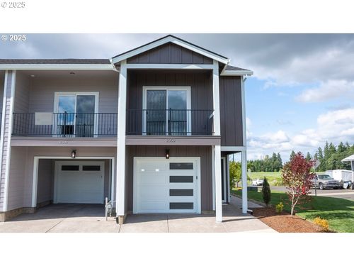 2366 Kingwood St, Forest Grove, OR, 97116-1865 | Card Image
