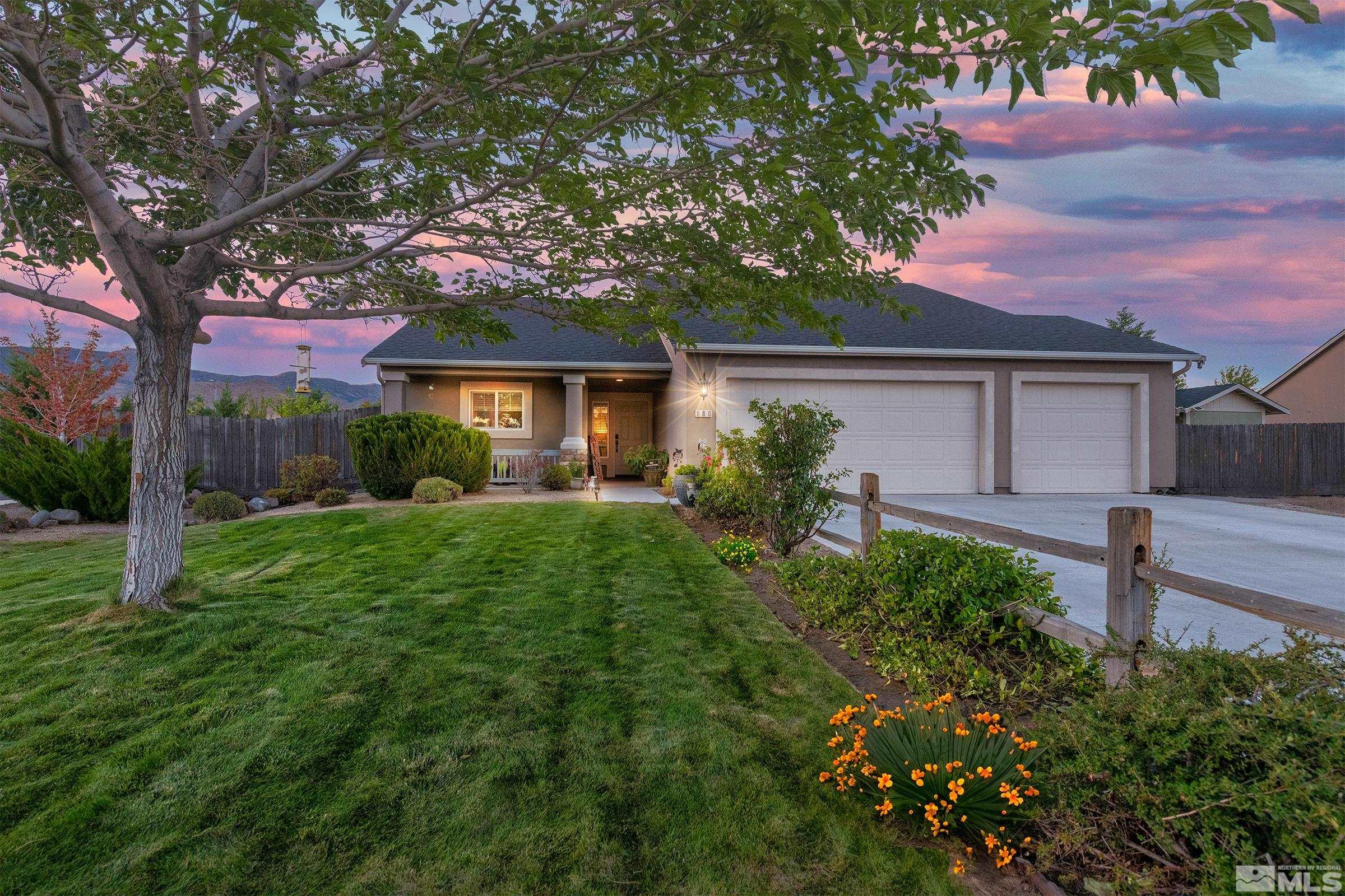 Manyon Ct, Dayton, NV 89403