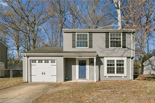 945 Chatsworth Dr, Newport News, VA, 23601-1353 | Card Image