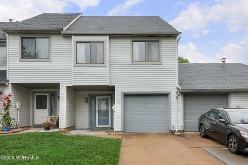 117 Lexington Cir, Matawan, NJ, 07747-3778 | Card Image