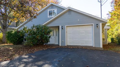 2 Riverview Ave, Wolfville, NS, B4P2B5 | Card Image