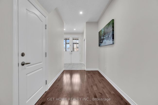 18 Germain Cir, House attached with 5 bedrooms, 4 bathrooms and 1 parking in Brampton ON | Image 18