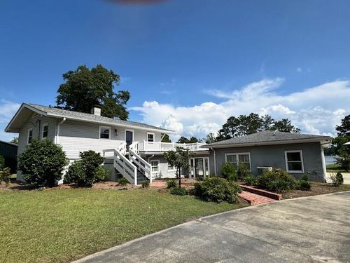 1129 Levi St, Manning, SC, 29102-6775 | Card Image