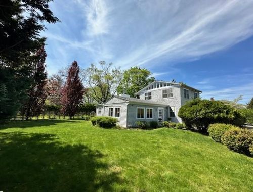 61 Baycrest Ave, Westhampton, NY, 11977-1610 | Card Image