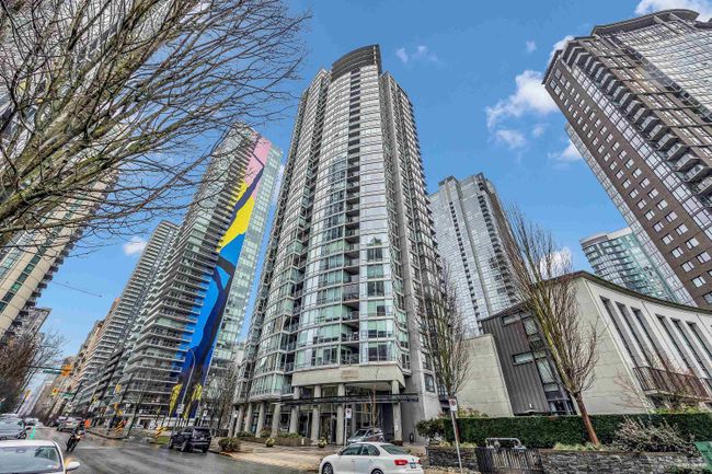 1803 - 1438 Richards Street, Condo with 2 bedrooms, 2 bathrooms and 2 parking in Vancouver BC | Image 1