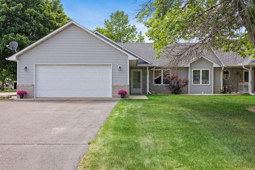 200 Rosewood Ave Nw, Isanti, MN, 55040-7437 | Card Image