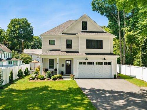 11-11 River St, Natick, MA, 01760-6029 | Card Image