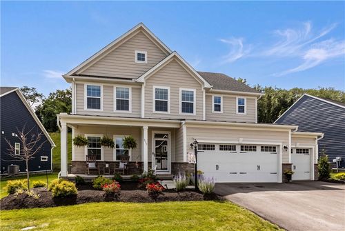 337 Red Bud Ln, Washington, PA, 15301-9656 | Card Image