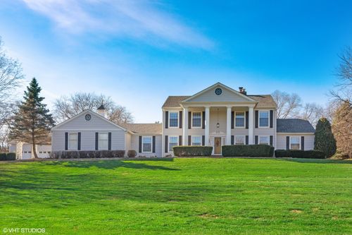 924 Stonefield Cir, Inverness, IL, 60067-4249 | Card Image