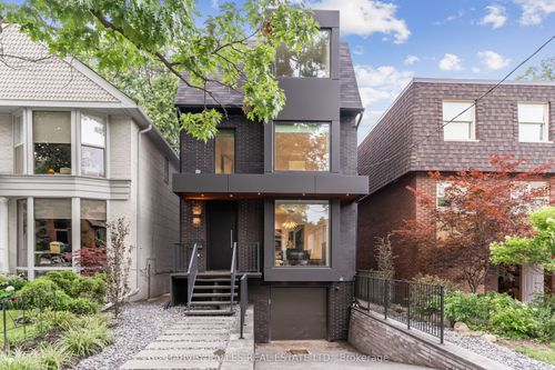 305 Glen Rd, Toronto, ON, M4W2X4 | Card Image