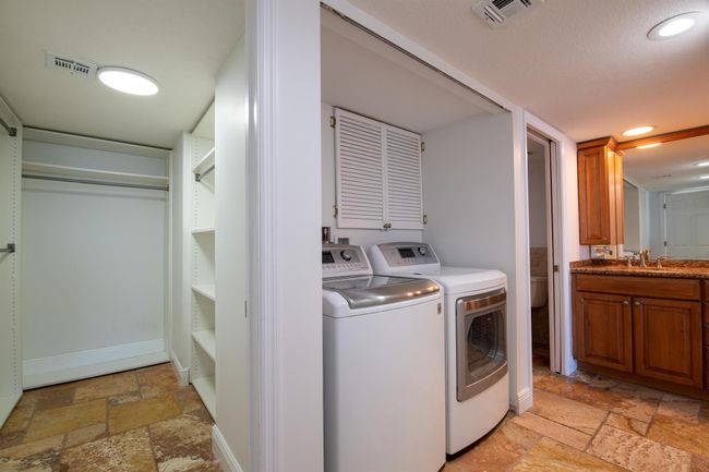 APT-1134 - 122 Lakeshore Dr, Condo with 2 bedrooms, 2 bathrooms and null parking in North Palm Beach FL | Image 34