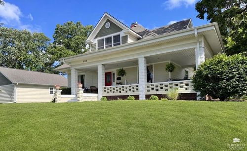 805 W 8th Street, Concordia, KS, 66901 | Card Image