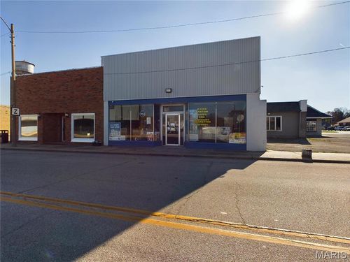 138 W Main Ave, Bernie, MO, 63822-8501 | Card Image