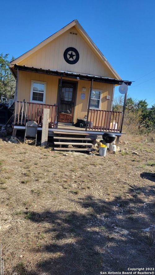 500 Private Road 3340, Sabinal, TX, 78881-2223 | Card Image