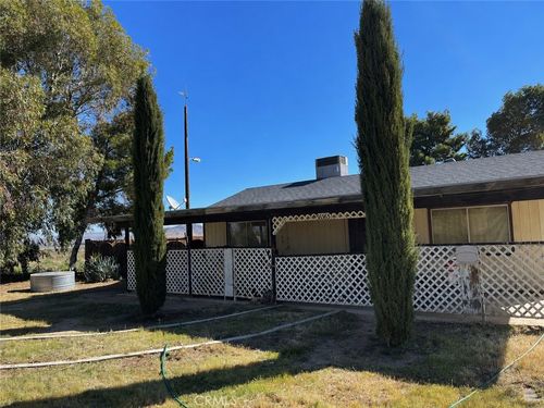 36363 Serra Rd, Hinkley, CA, 92347-9594 | Card Image