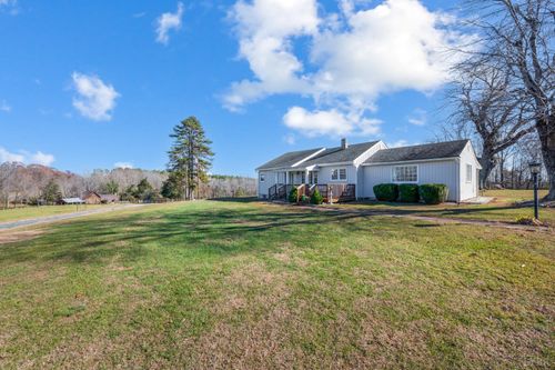10008 Thomas Jefferson Hwy, Charlotte Court House, VA, 23923-3020 | Card Image