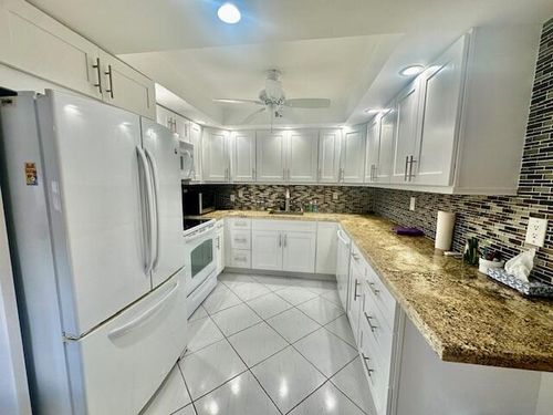 2034 Newcastle B, Boca Raton, FL, 33434-4632 | Card Image