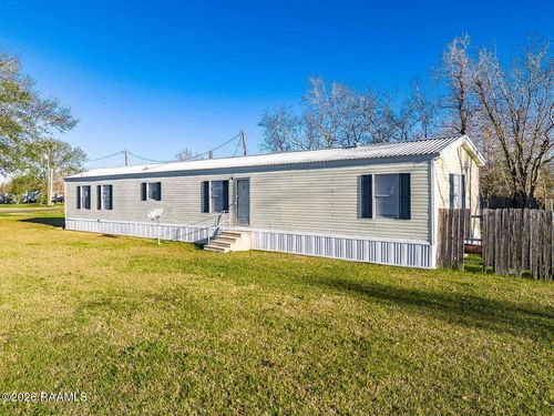 8521 General Collins Street, New Iberia, LA, 70560 | Card Image