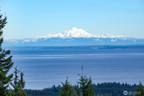 714 Doe Run Road, Sequim, WA, 98382 | Card Image