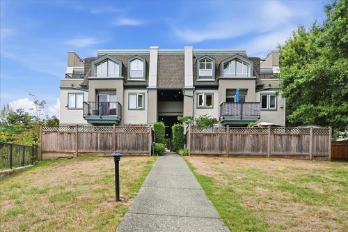 118-217 Begin St, Coquitlam, BC, V3K4V4 | Card Image