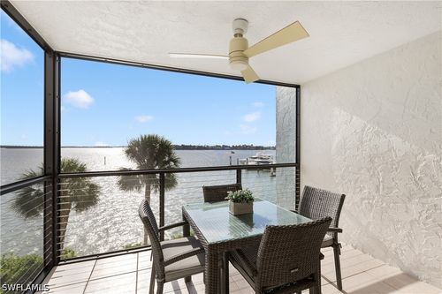 a304-1085 Bald Eagle Dr, MARCO ISLAND, FL, 34145-2150 | Card Image