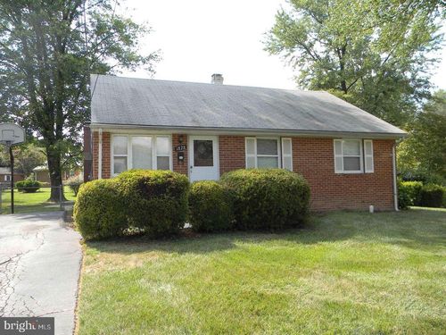 1828 Olmstead Dr, FALLS CHURCH, VA, 22043-1001 | Card Image