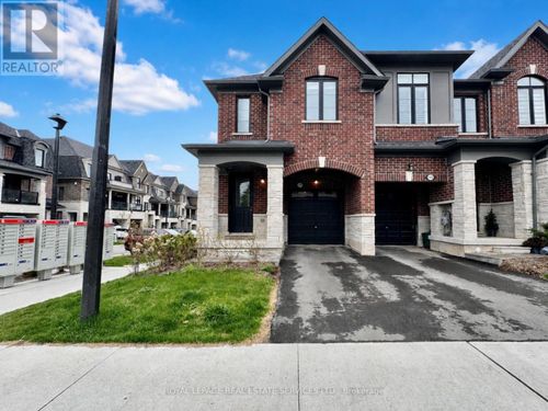 1434 National Common, Burlington, ON, L7P0V7 | Card Image