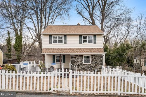 84 Mildred Ln, ASTON, PA, 19014-2005 | Card Image