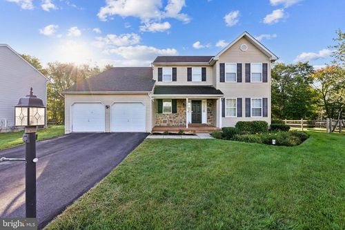 1404 Ridgeway Ct, Quakertown, PA, 18951-5041 | Card Image