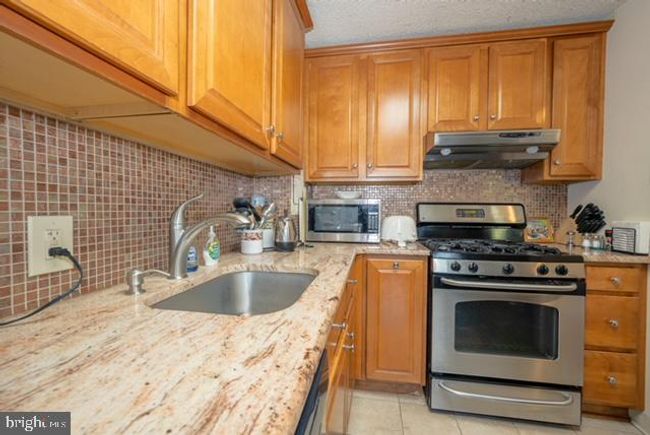 207 - 1030 E Lancaster Ave, Condo with 2 bedrooms, 1 bathrooms and null parking in BRYN MAWR PA | Image 13