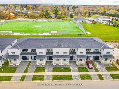 6837 Royal Magnolia Ave, London, ON, N6P0J6 | Card Image