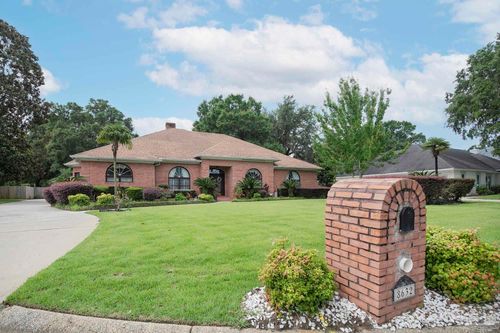 8632 Rosemont Dr, Pensacola, FL, 32514-7918 | Card Image