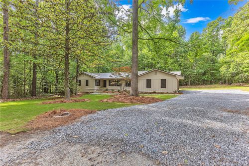 1796 Magnolia St, Alexander City, AL, 35010-3419 | Card Image