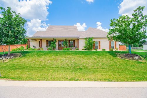 2050 Chalk Mill Xing, Salado, TX, 76571-6529 | Card Image