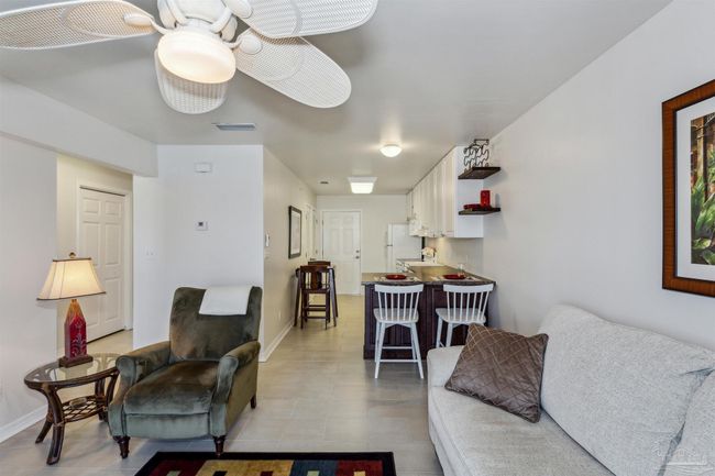 APT-7B - 16310 Perdido Key Dr, Condo with 2 bedrooms, 2 bathrooms and null parking in Pensacola FL | Image 9
