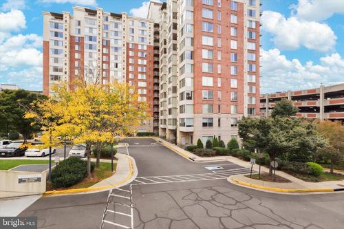 1506-2726 Gallows Rd, VIENNA, VA, 22180-7156 | Card Image