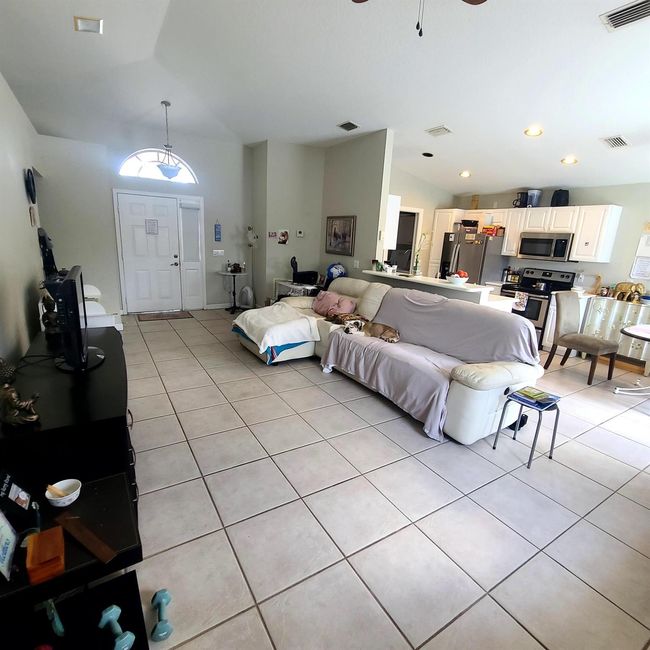 6374 Robinson St, House other with 2 bedrooms, 2 bathrooms and null parking in Jupiter FL | Image 4