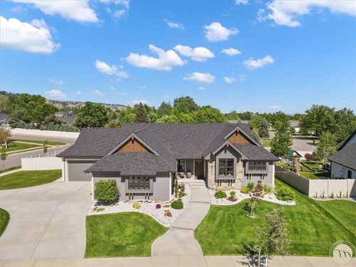 2317 Pine Creek Trl, Billings, MT, 59106-1305 | Card Image