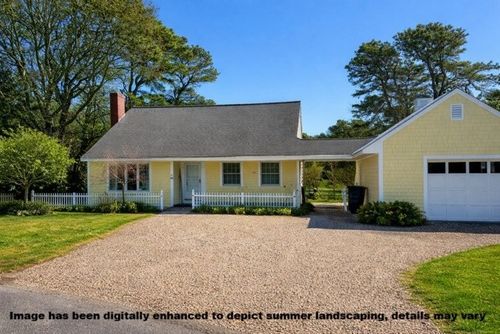 83 Lake Dr, Centerville, MA, 02632-2530 | Card Image