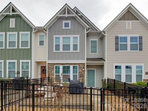 3329 Ada Mill Aly, Charlotte, NC, 28205-2173 | Card Image