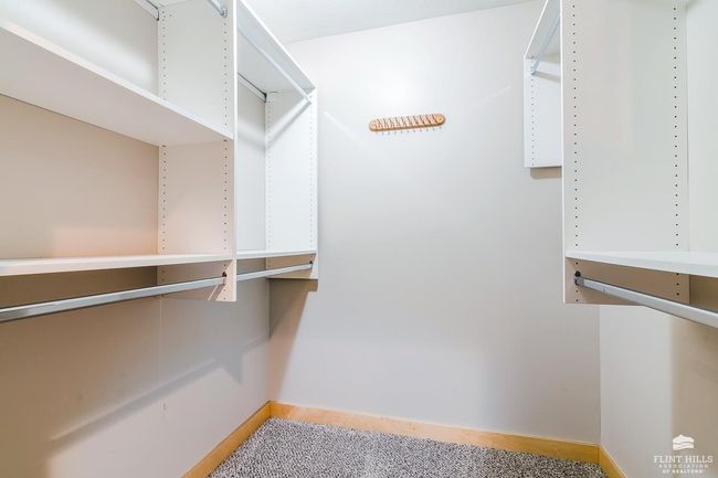 100 Silo Pl, Condo with 3 bedrooms, 3 bathrooms and null parking in Manhattan KS | Image 14