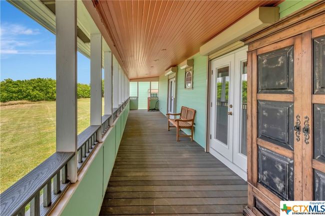 403 Bay St, House other with 4 bedrooms, 3 bathrooms and null parking in Austwell TX | Image 38