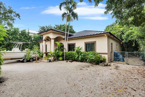6 Fishermans Trl, Key Largo, FL, 33037-4237 | Card Image