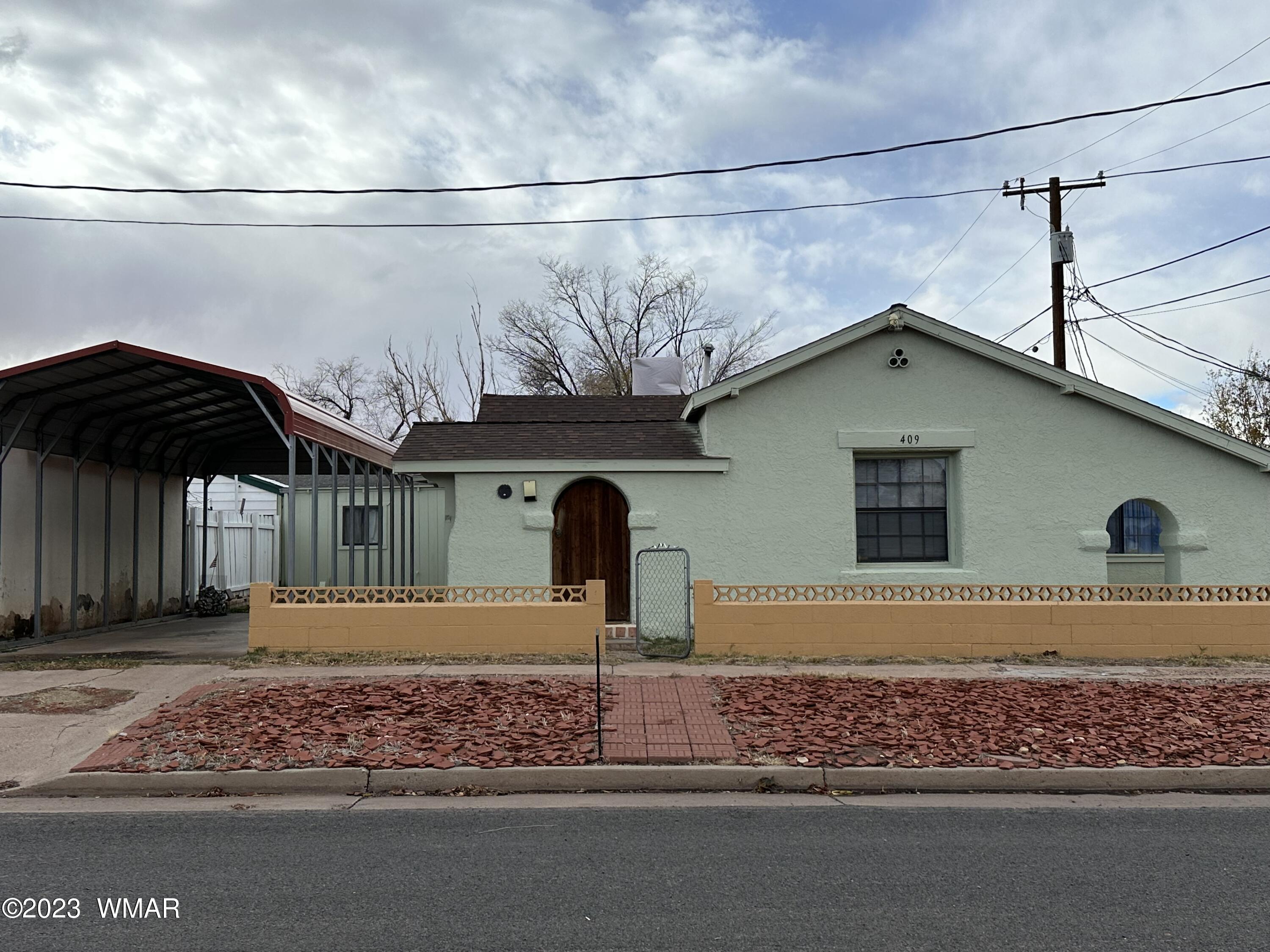 2nd Ave, Holbrook, AZ 86025