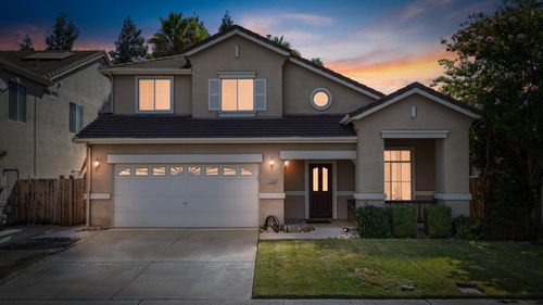 1228 Venice Way, Manteca, CA, 95336-9177 | Card Image