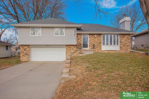 15036 Fieldcrest Drive, Omaha, NE, 68154-9999 | Card Image